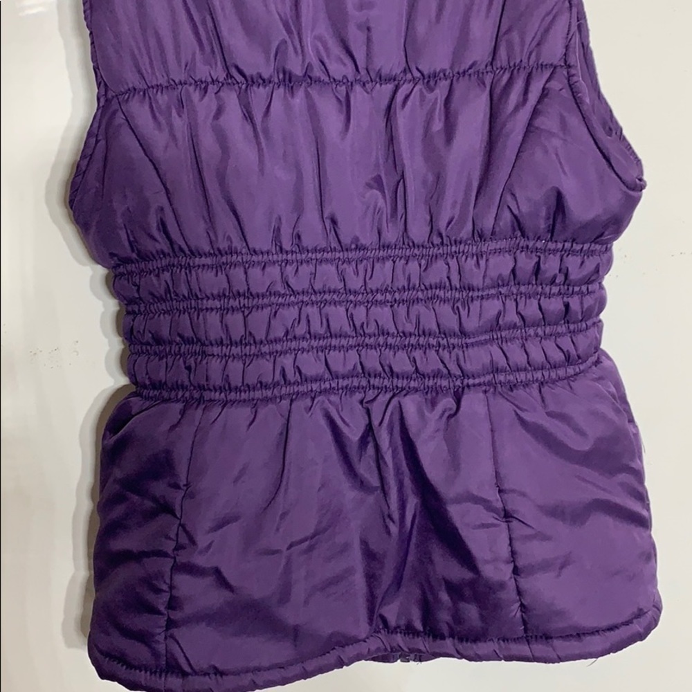 Last Kiss Purple POP Culture Puffer Vest Sz Medium women’s outerwear - Picture 4 of 8